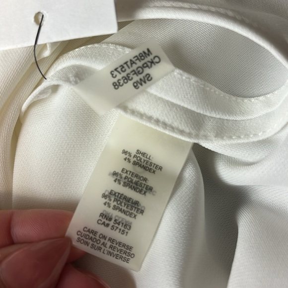 Calvin Klein Women’s Off white Button Down Shirt with black lining Large NWT - Picture 10 of 11